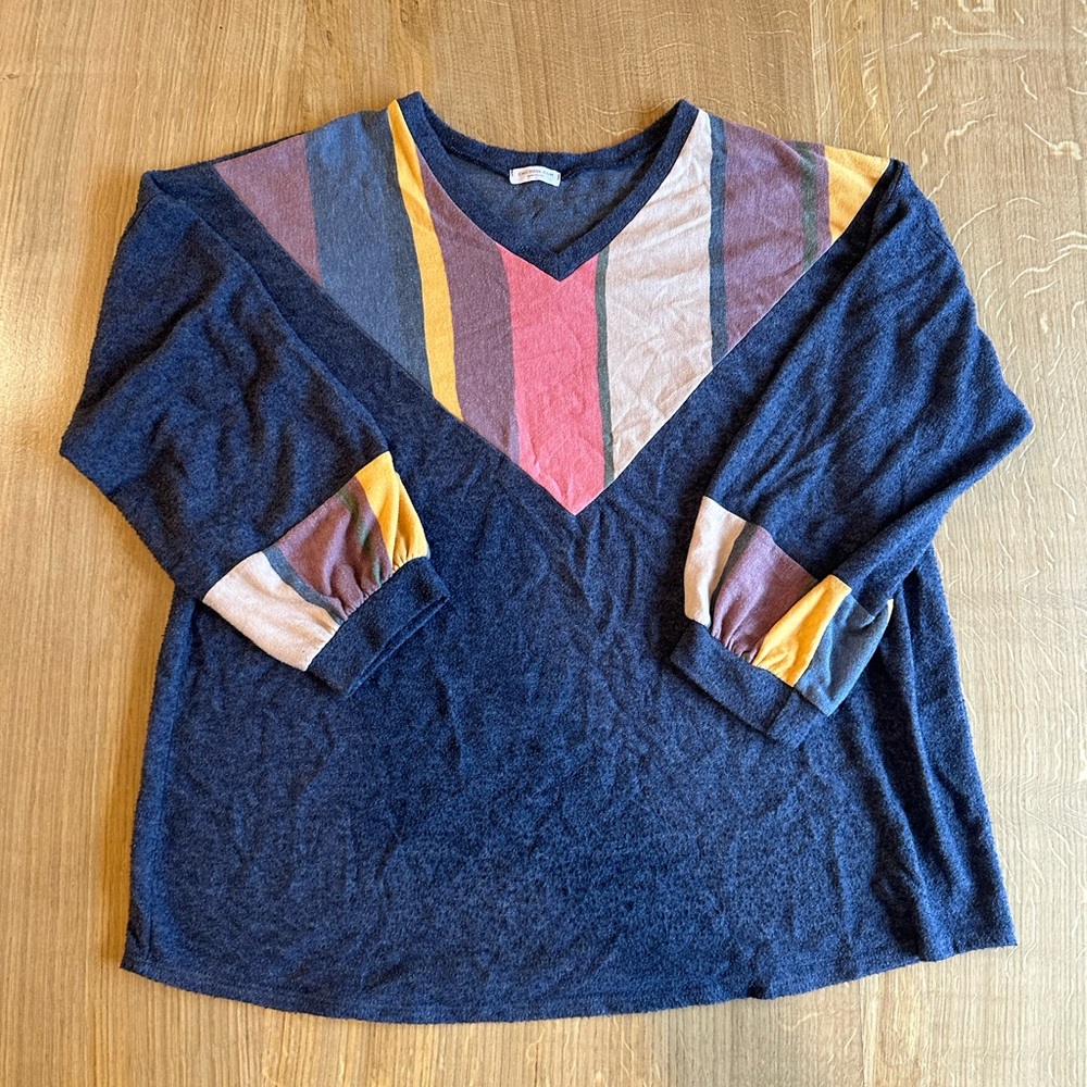 Chic Soul | Colorful Striped V-Neck Sweater